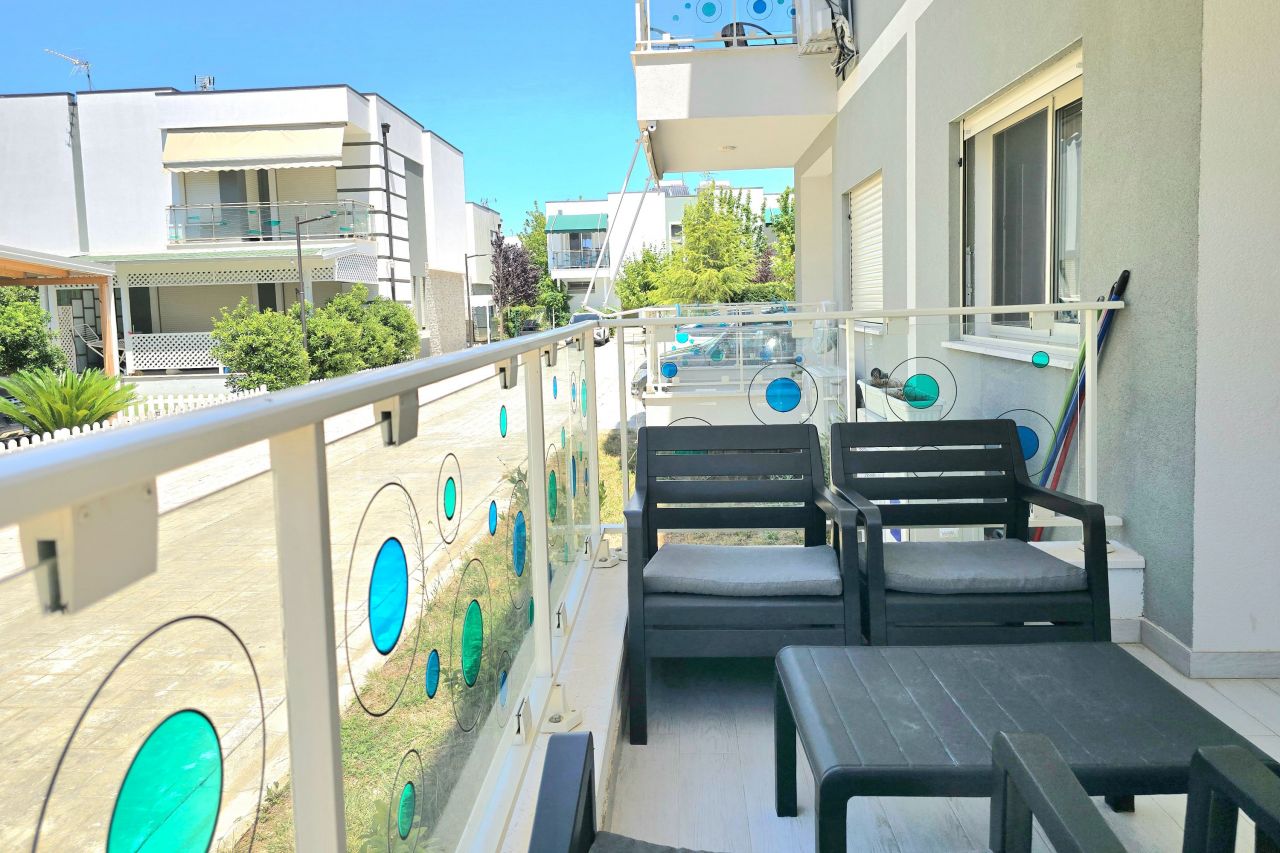 Leilighet Til Salgs På Perla Resort i Lalzit Bay