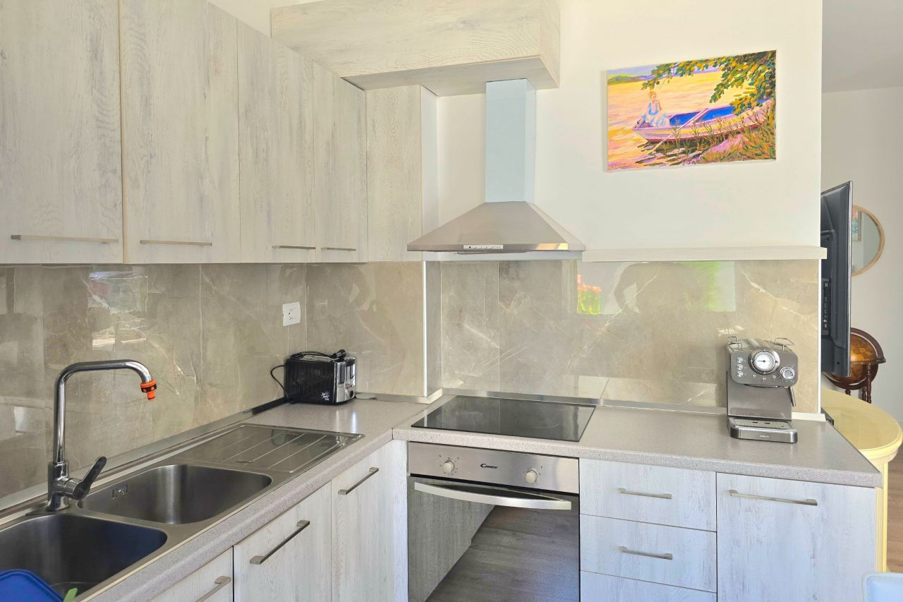 Leilighet Til Salgs På Perla Resort i Lalzit Bay