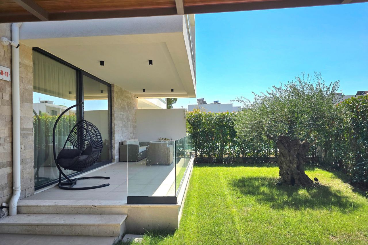 Four Bedroom Villa With Garden For Sale in San Pietro Resort Lalzit Bay Durres