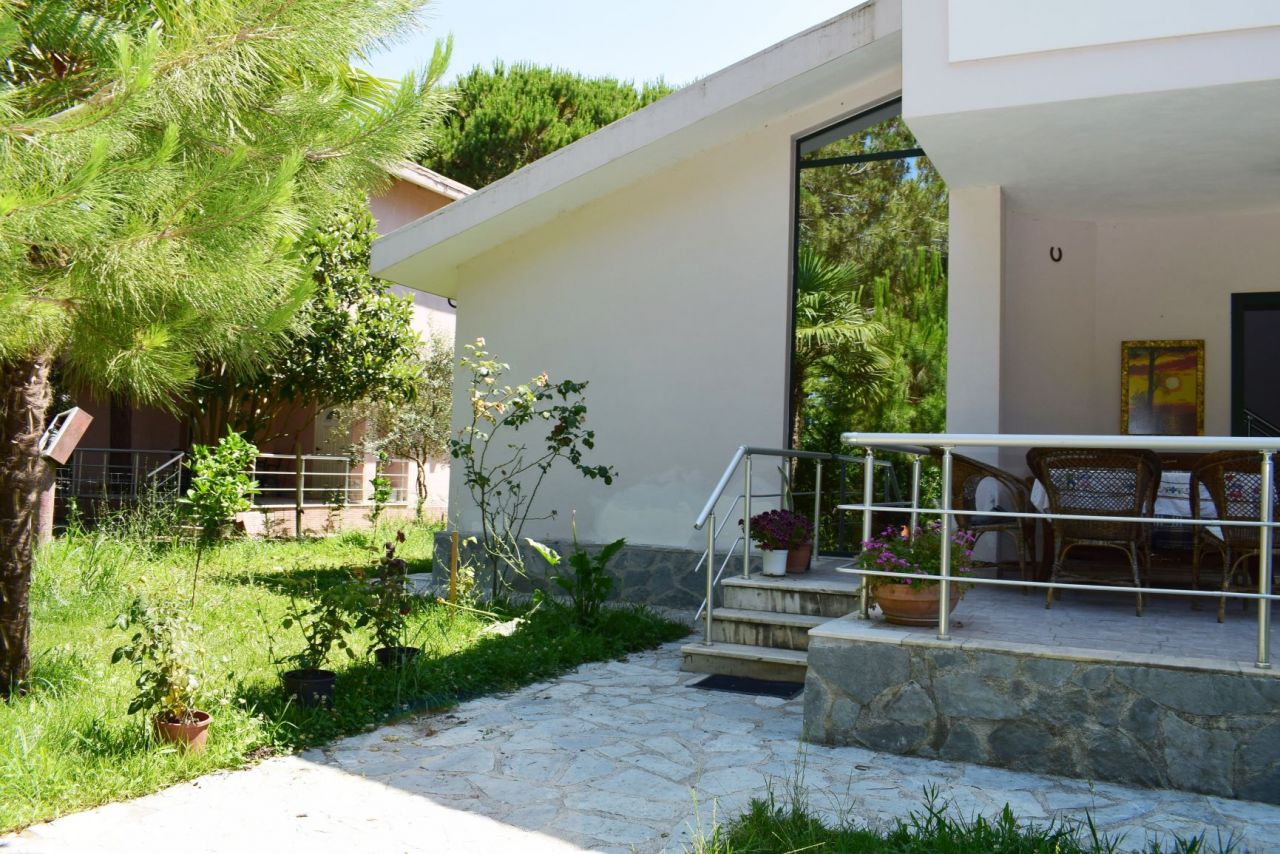 Villa Kiadó Gjiri Lalzitban, a Lura 1 Resortban