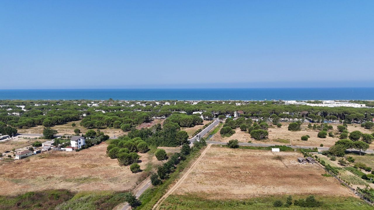 21 Gjiri i Lalzit, Durres, 2015