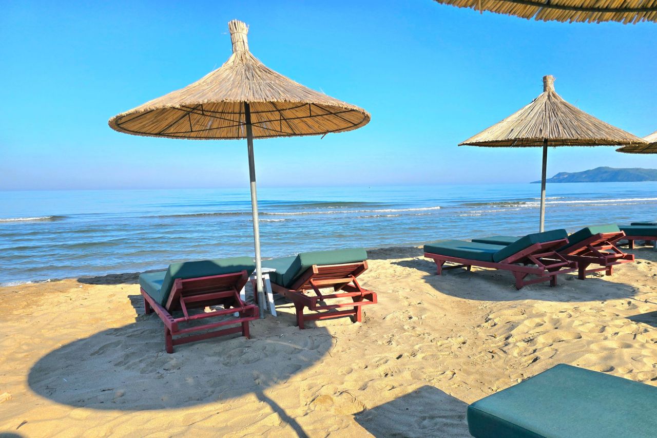 Ettroms Hageleilighet Til Salgs I Lalzit Retreat Lalzit Bay Durres Albania