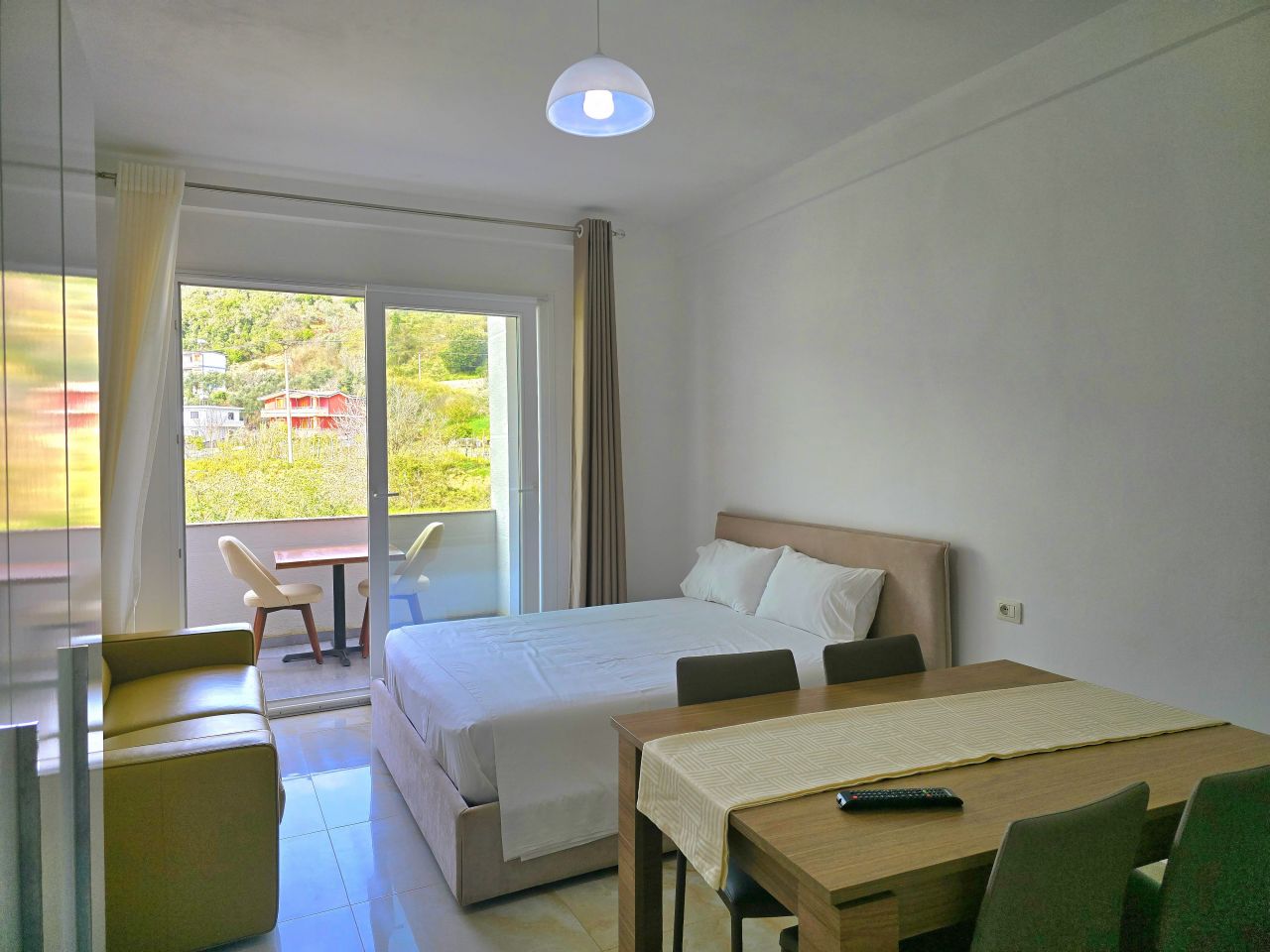 Studioleilighet Til Salgs Nær Sjøen I Lalzitbukta Durrës Albania