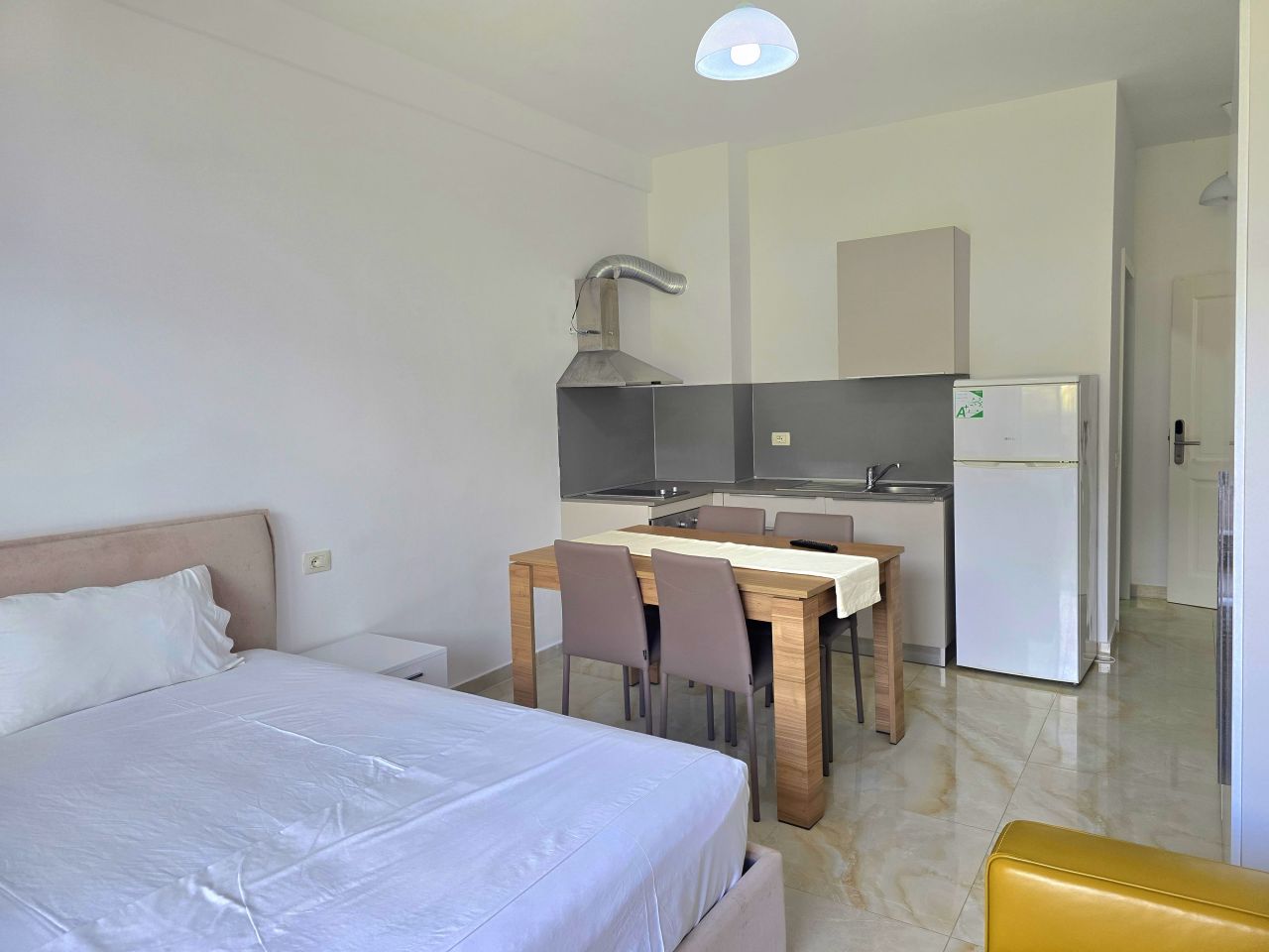 21 Studioleilighet Til Salgs I Lalzitbukta Durrës Albania