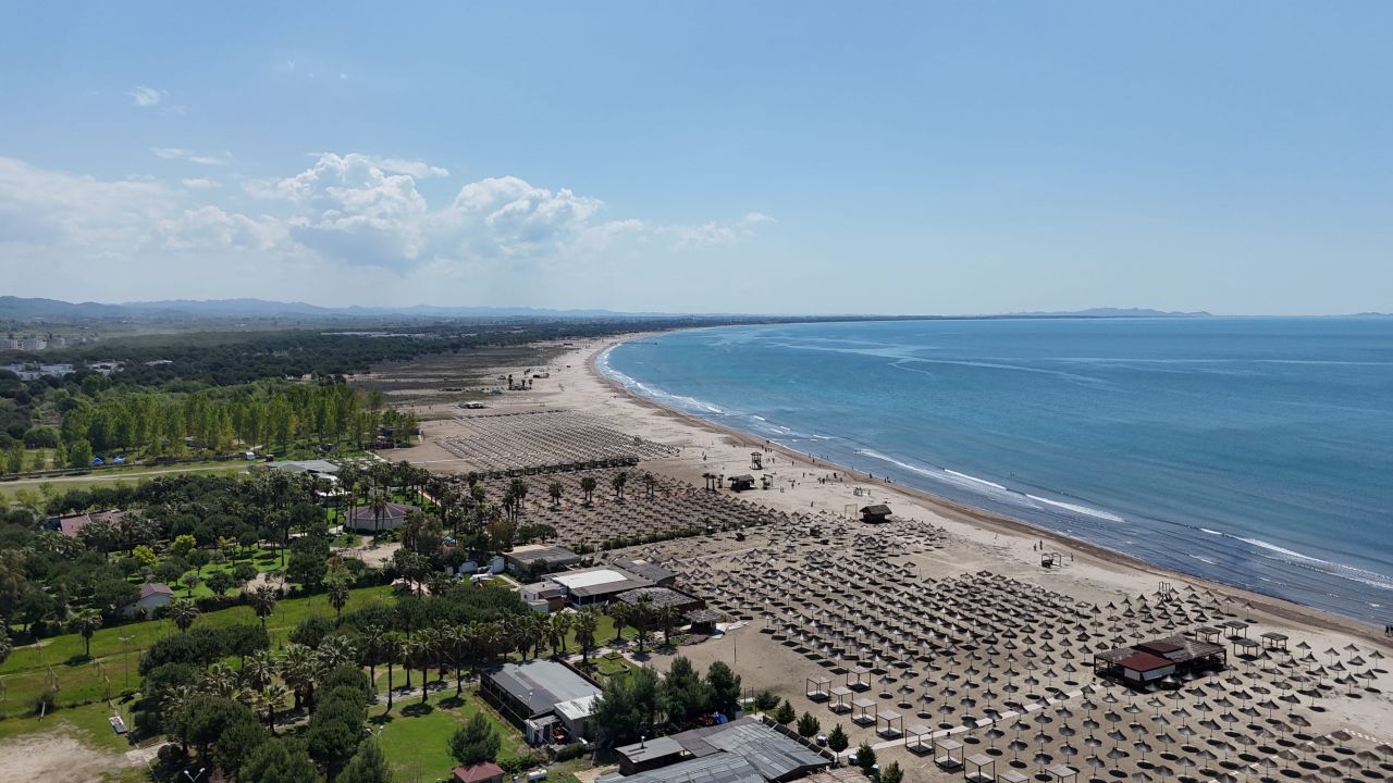 Nieruchomości W Lalzit Bay Durres Albania