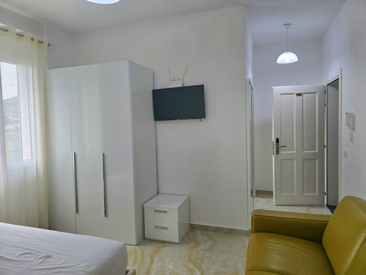 Nieruchomości Blisko Morza Na Sprzedaż W Zatoce Lalzit Albania