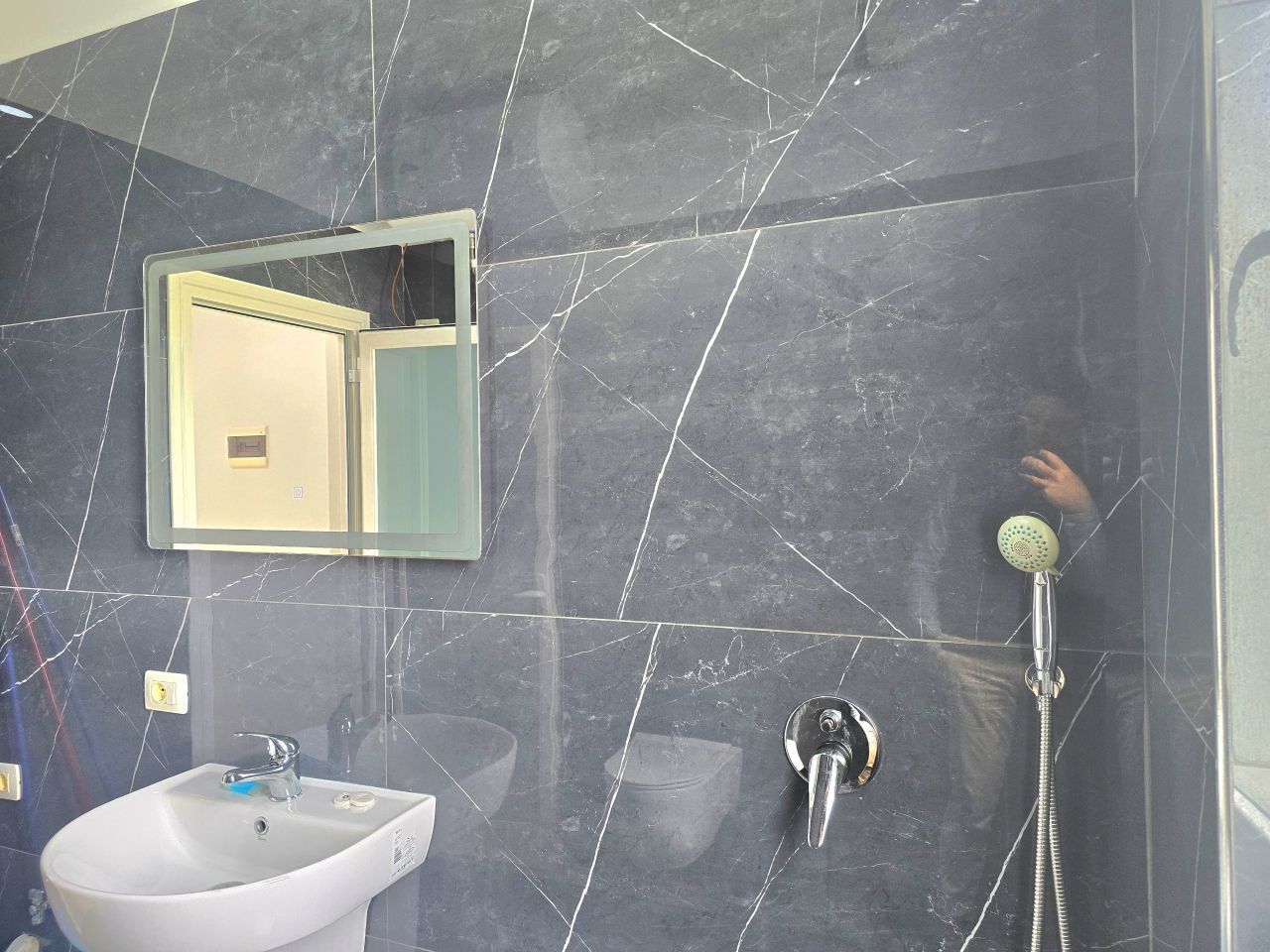 Mieszkanie Typu Studio Na Sprzedaż Blisko Morza W Zatoce Lalzit Durrës Albania