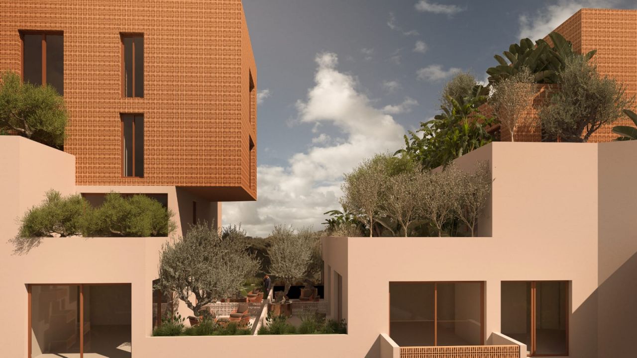 28 Golem, Durres 2504