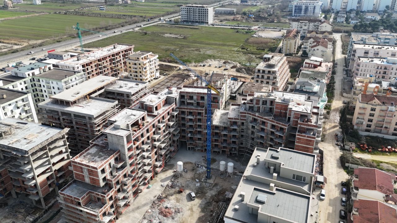 28 Golem  Durres 2504