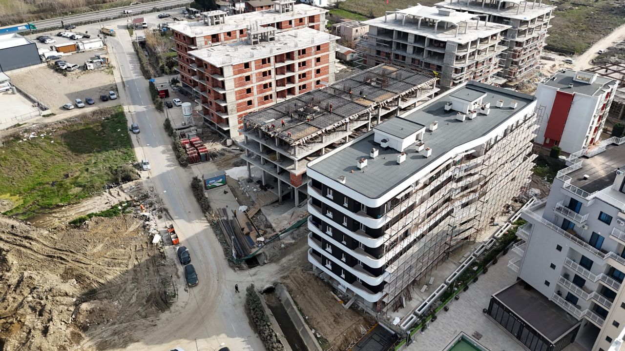 Apartament ne Katin Perdhe per Shitje ne Golem Durres