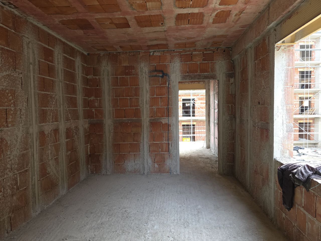 28 Appartamento in Vendita a Golem, Albania