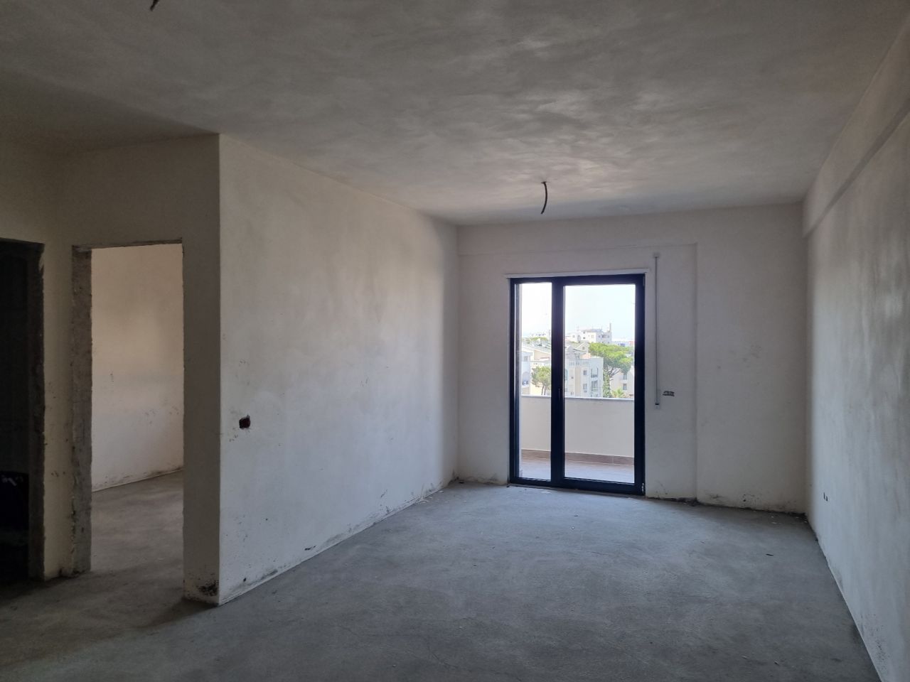 Wohnung Zum Verkauf In Golem Durres, Albanien, In Einer Ruhigen Gegend, Nahe Dem Strand Gelegen