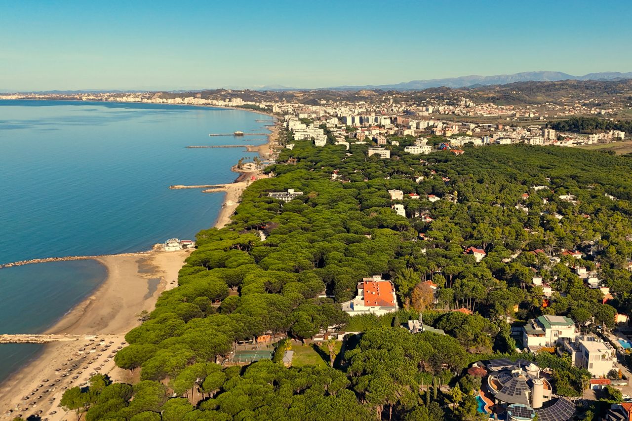 Lakások Eladó Qerret Durres Albániában