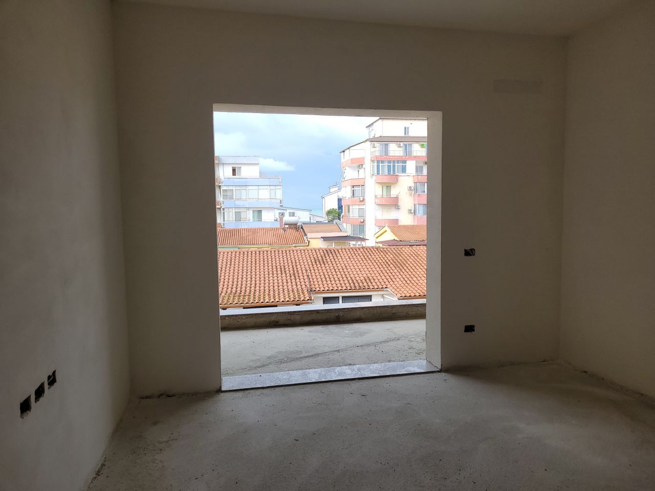 Apartment For Sale In Golem Durres Albania, Located In A Quiet Area, Near The Sea 