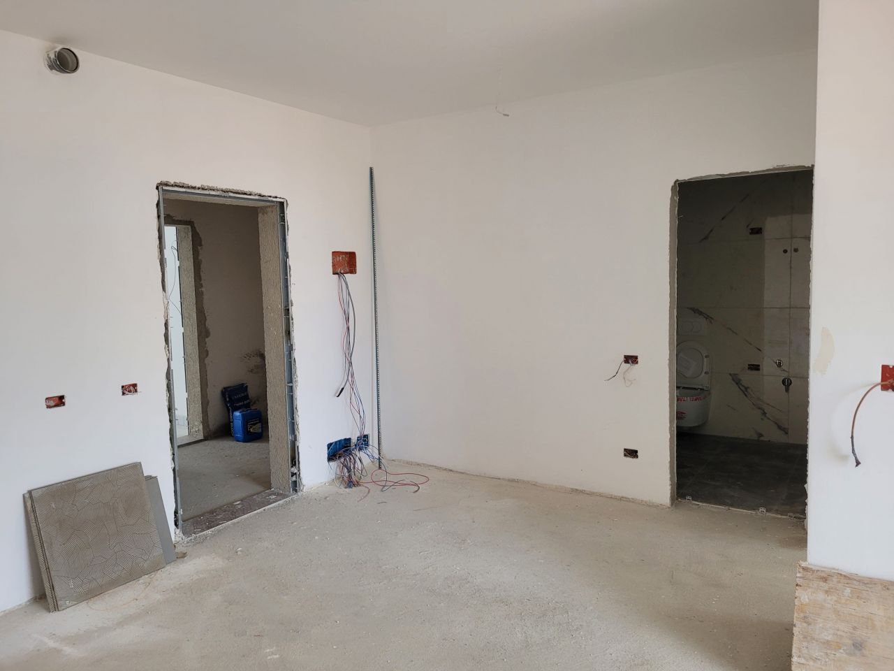 Eladó 1 Hálószobás Lakás Golem Durres Albániában, Csendes Környéken, A Strand Közelében