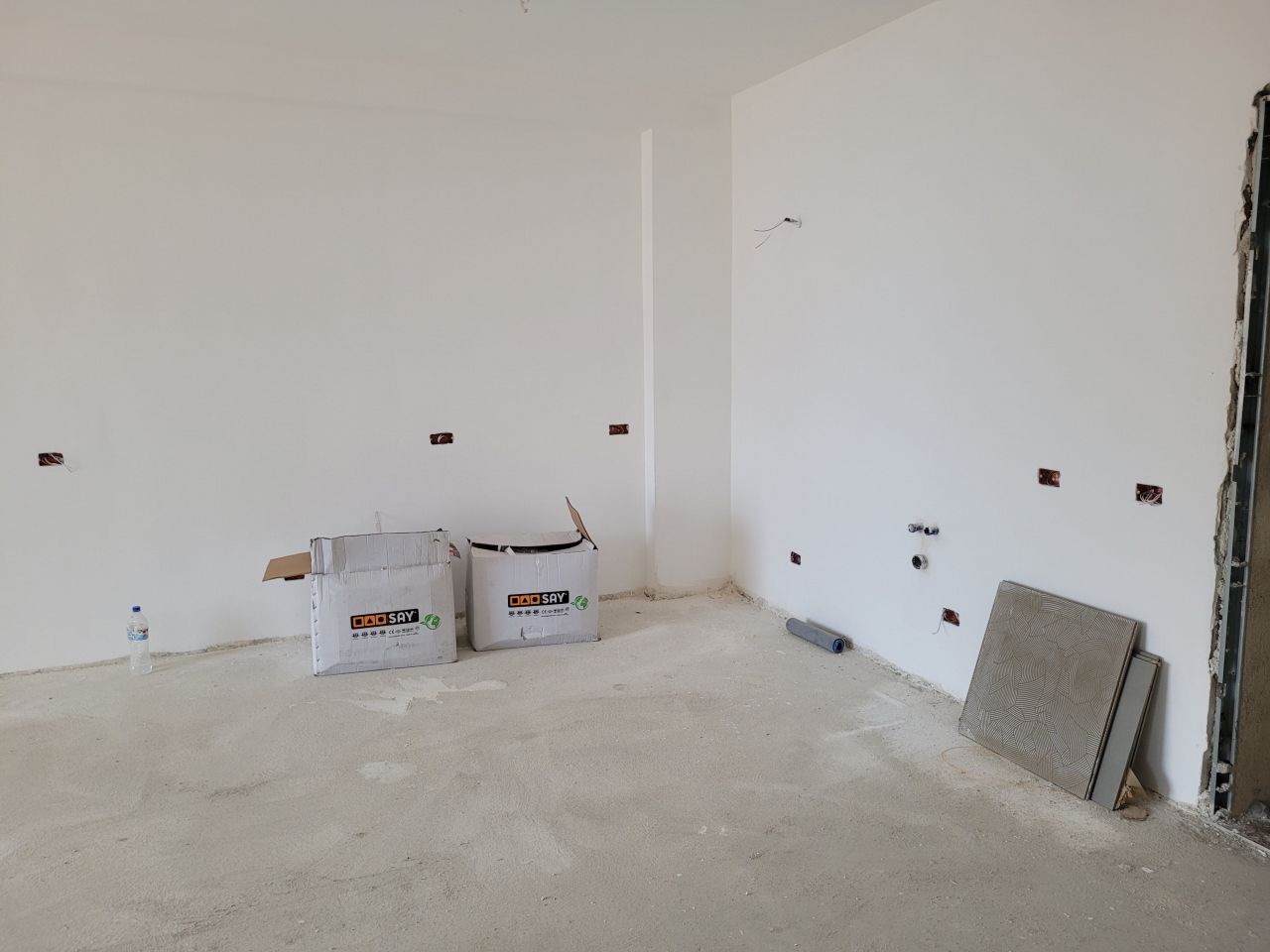 Apartament Me Nje Dhome Gjumi Per Shitje Ne Golem Durres Shqiperi, I Pozicionuar Ne Nje Zone Te Qete, Prane Plazhit