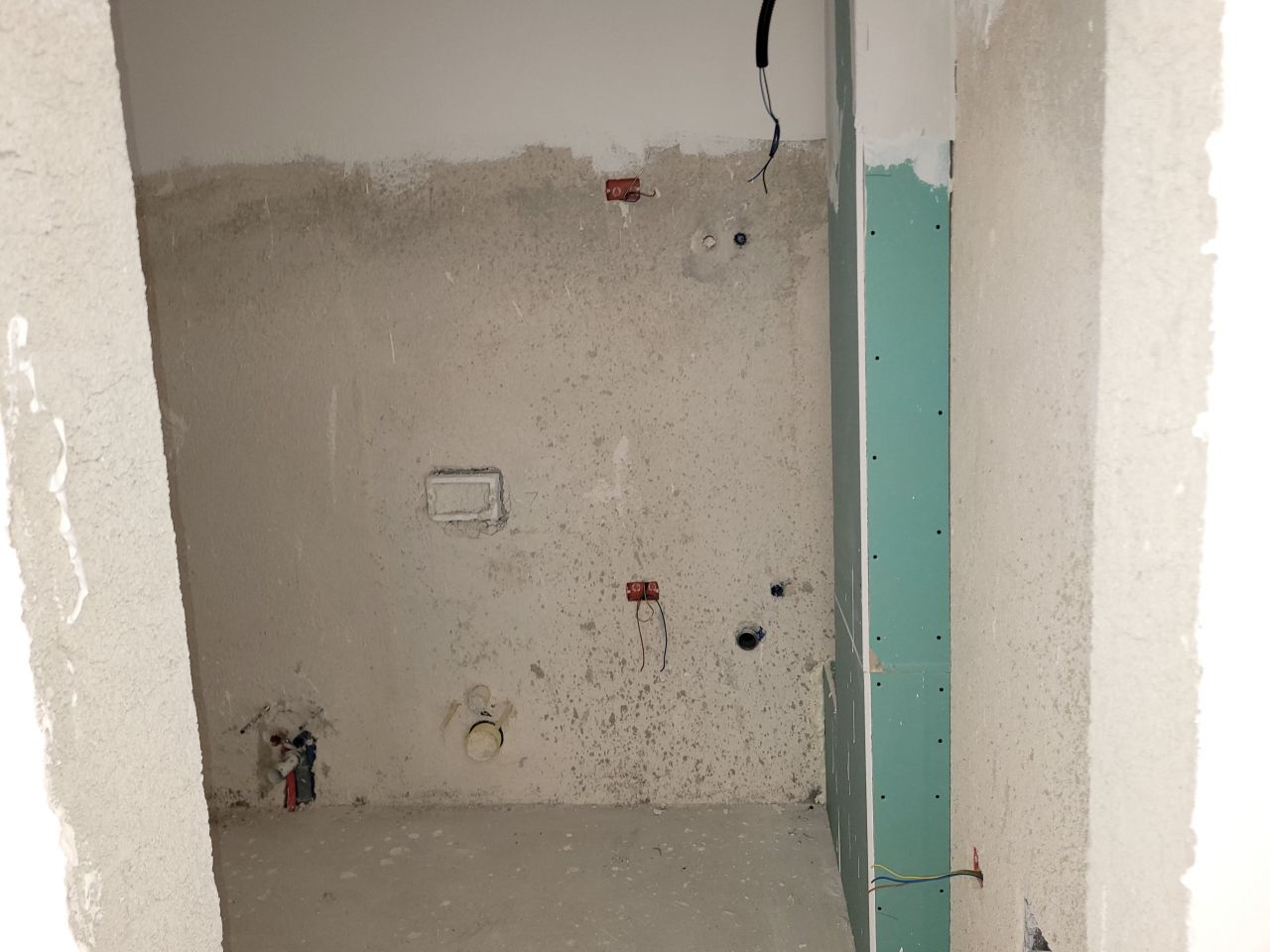 Apartament Per Shitje Ne Golem Durres Shqiperi, Ne Nje Zone Te Qete, Afer Plazhit