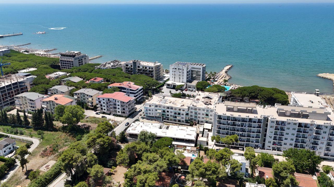 Apartament Ne Shitje Ne Nje Kompleks Te Ri Akoma Ne Ndertim Vetem Pak Metra Larg Detit Ne Golem Durres