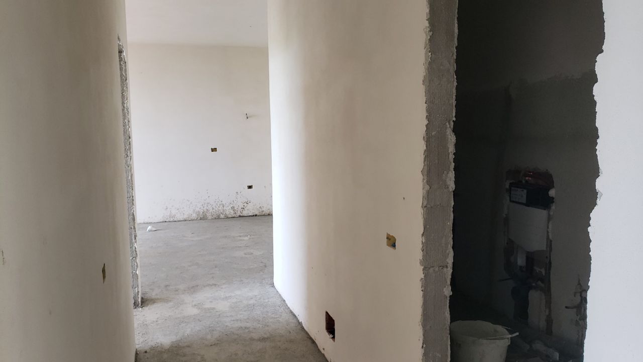 To-roms Leilighet Til Salgs I En Ny Bygning Med Havutsikt I Golem Durres Albania I En Primær Beliggenhet