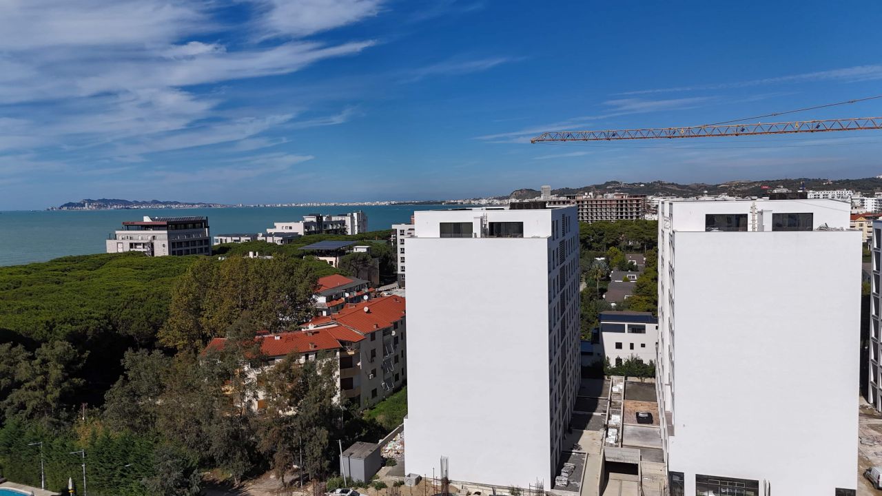 12 Golem, Durres 2504