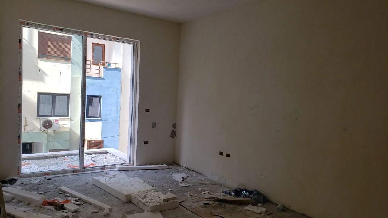 Neue Wohnungen Zum Verkauf In Golem Durres Albanien Im Bau Mit Meerblick 