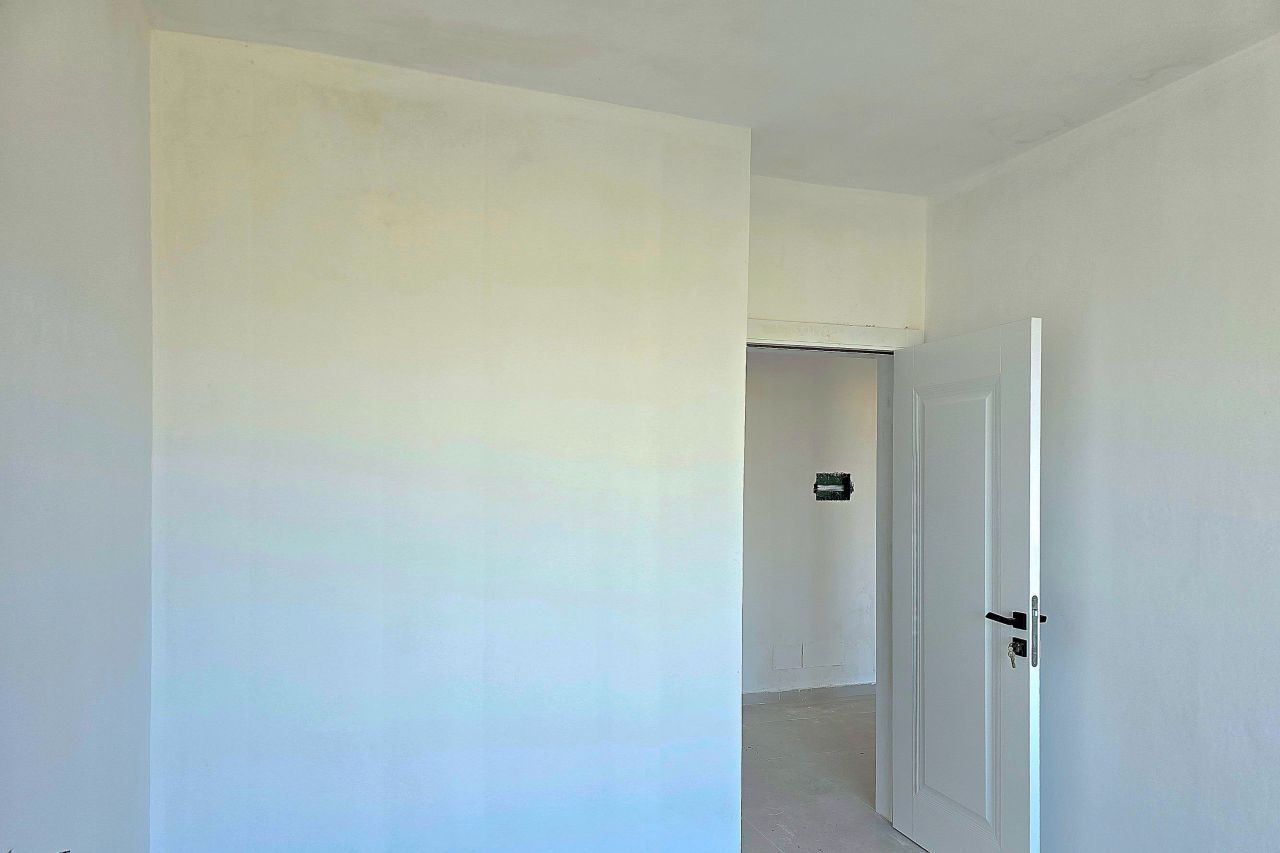 Neue Wohnung Mit Einem Schlafzimmer Zum Verkauf In Golem Durres Albanien Nur Wenige Meter Vom Meer Entfernt