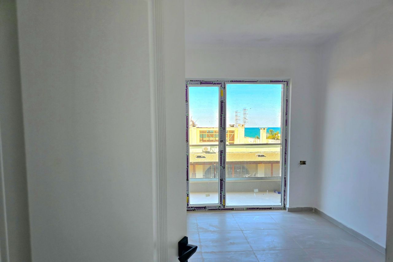 Новая квартира на продажу в Големе Дуррес Албания расположенная в отличном месте всего в нескольких метрах от моря