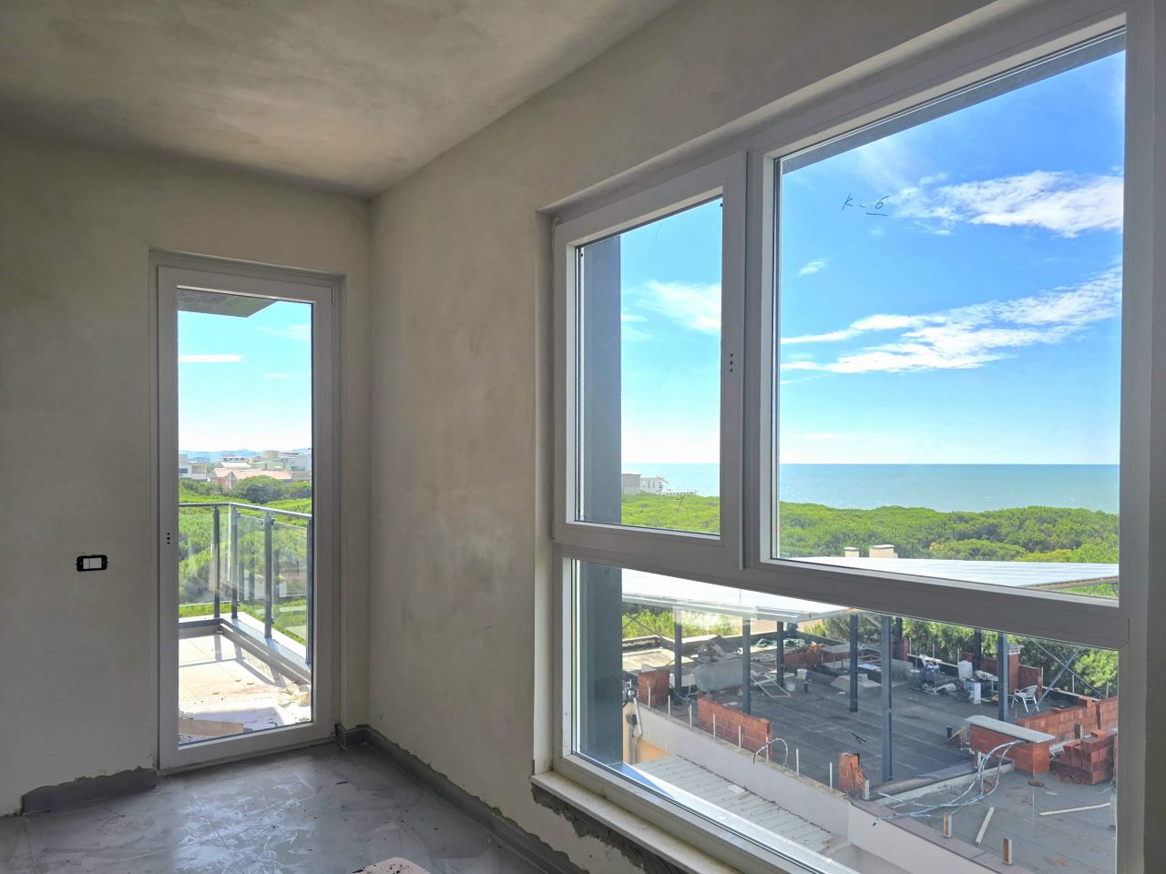 Apartment For Sale In Golem Durres Albania, In A New Building Under Construction, Close To The Beach