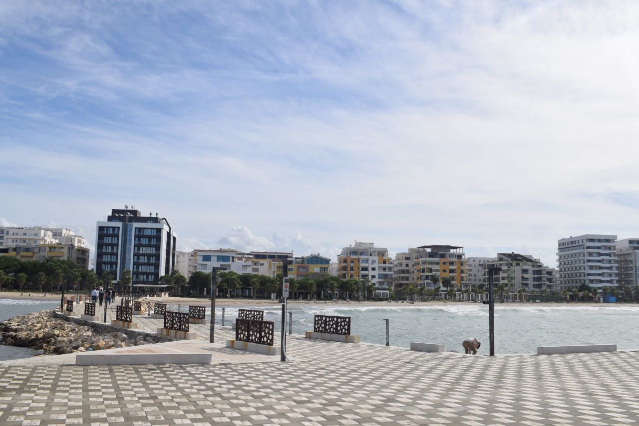 Neue Immobilien Zum Verkauf In Qerret Durres Albanien In Neuen Gebäuden Im Bau