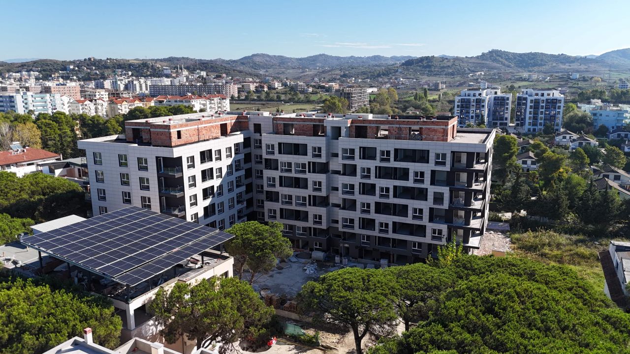 12 Golem, Durres 2504