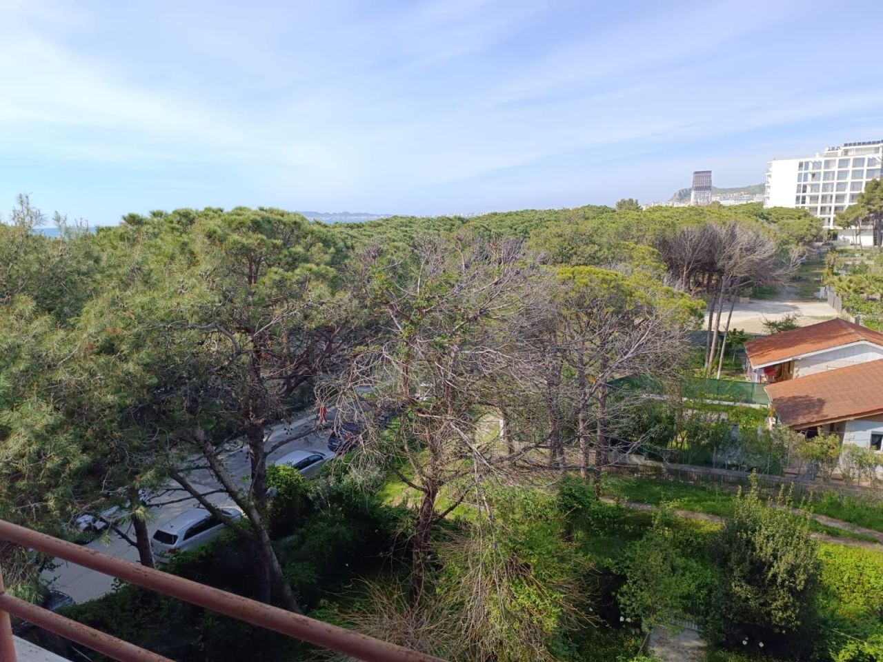 Eladó Lakás Durres Albániában, Csendes Környéken, Közel A Strandhoz