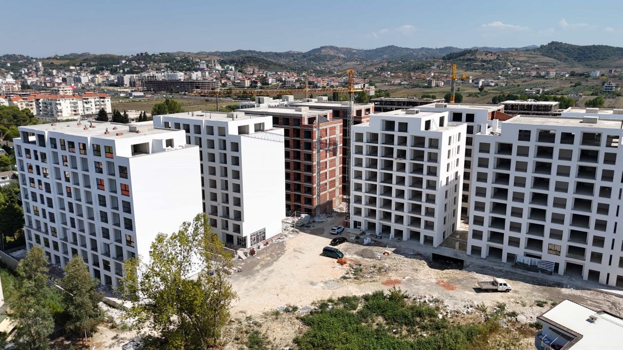 Apartament Per Shitje Ne Golem Durres Shqiperi Ne Nje Pallat Te Ri Ne Ndertim Afer Plazhit