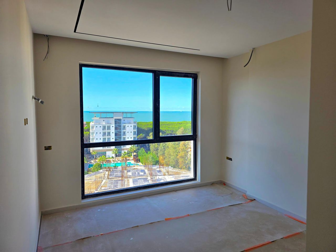 Apartment For Sale In Golem Durres Albania, In A New Building Under Construction, Close To The Beach