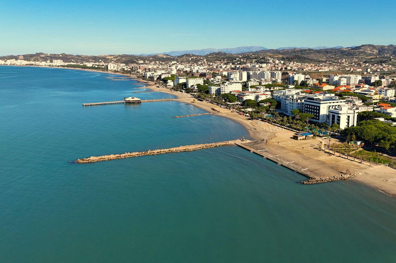 Eladó Lakás Golem Durres-ben Albániában, Egy építés Alatt álló új épületben, Közel A Strandhoz