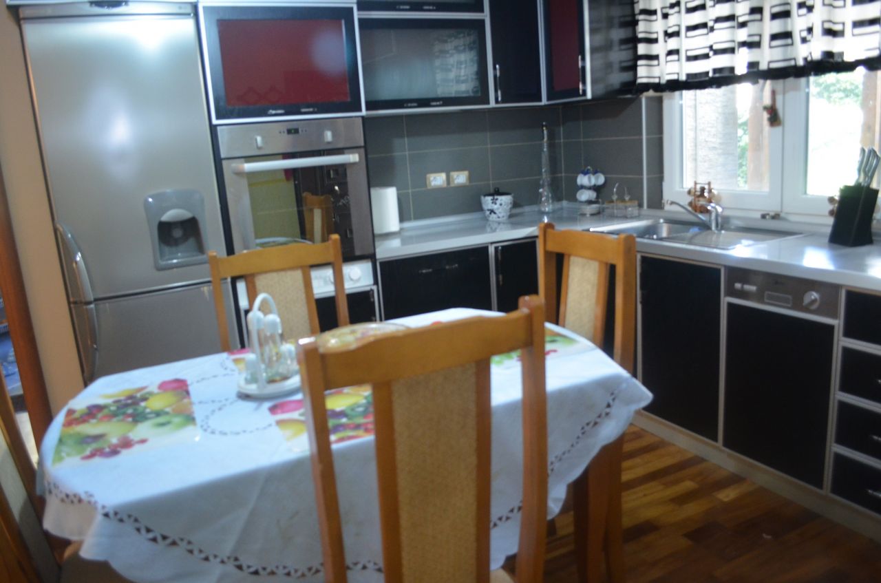 Apartman eladók Albániában. Durres déli részén a tengerparton