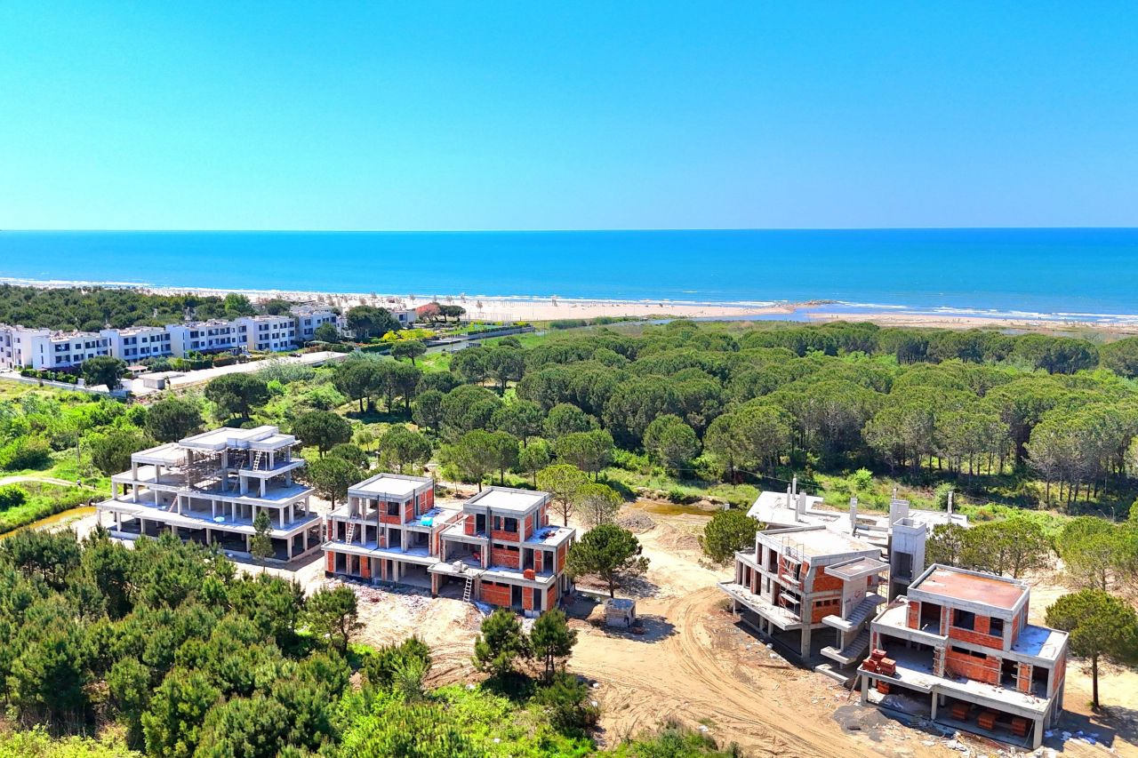 One-Bedroom Apartment for Sale | Lura 5 Resort Lalzit Bay