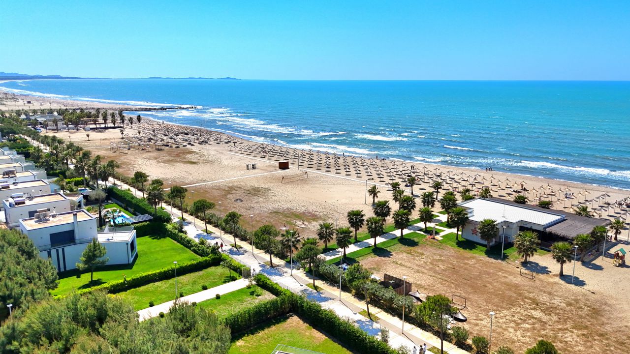 21 Lura 5 Resort, Gjiri i Lalzit, Durres 2015
