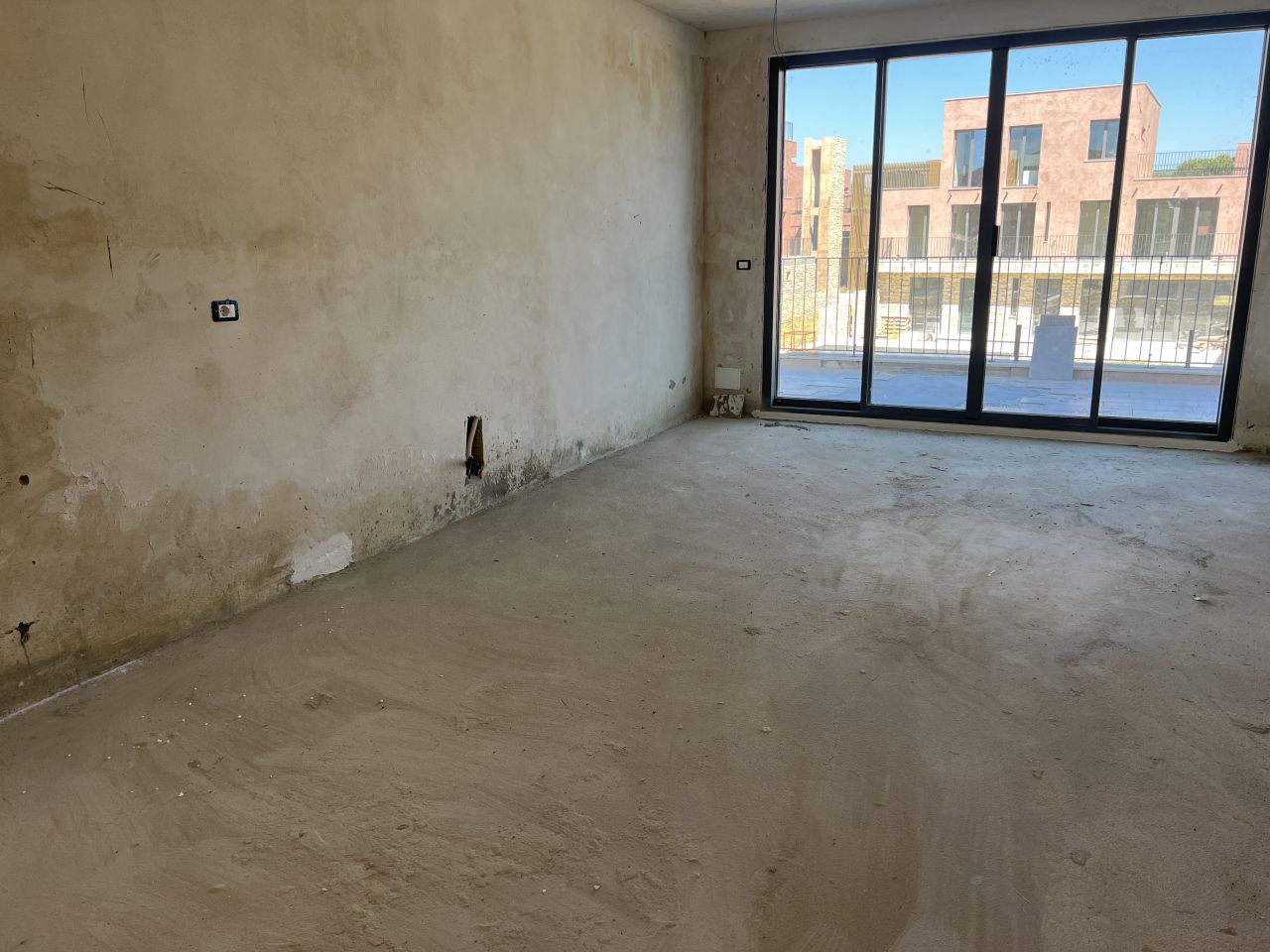 Nuovo Appartamento In Vendita A Lura 5 Nella Zona Della Baia Di Lalzit Durazzo Albania