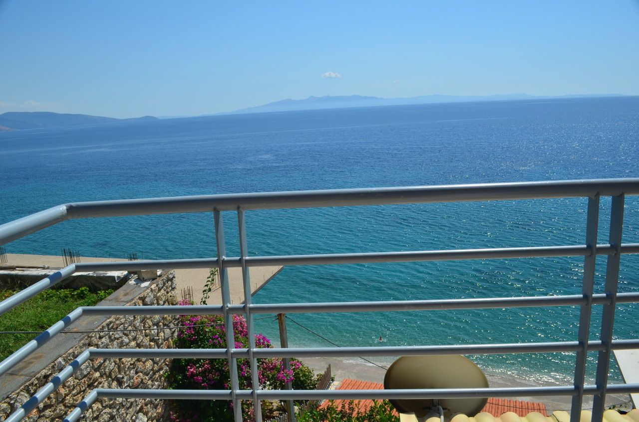 Albania eiendom til salgs i Qeparo landsby i Albania Riviera ved havet