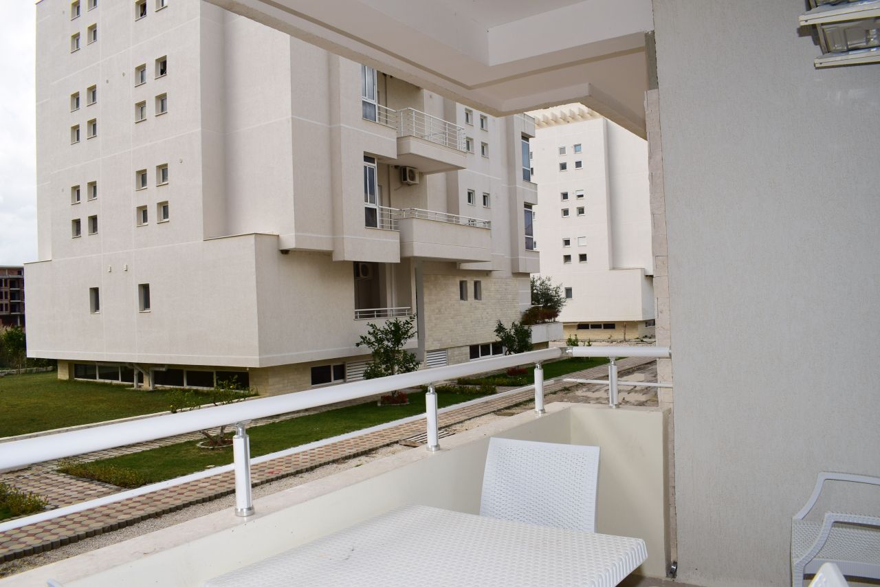 Albania Appartamento in Affitto Radhima Vlora Prima Linea Blu Costa  Riviera Albanese