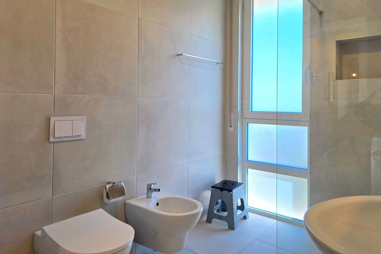 21 San Pietro Resort, 2015, Lalzit Bay