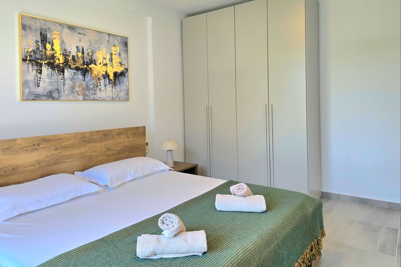 Two Bedroom Holiday Apartment In San Pietro Resort Lalzit Bay