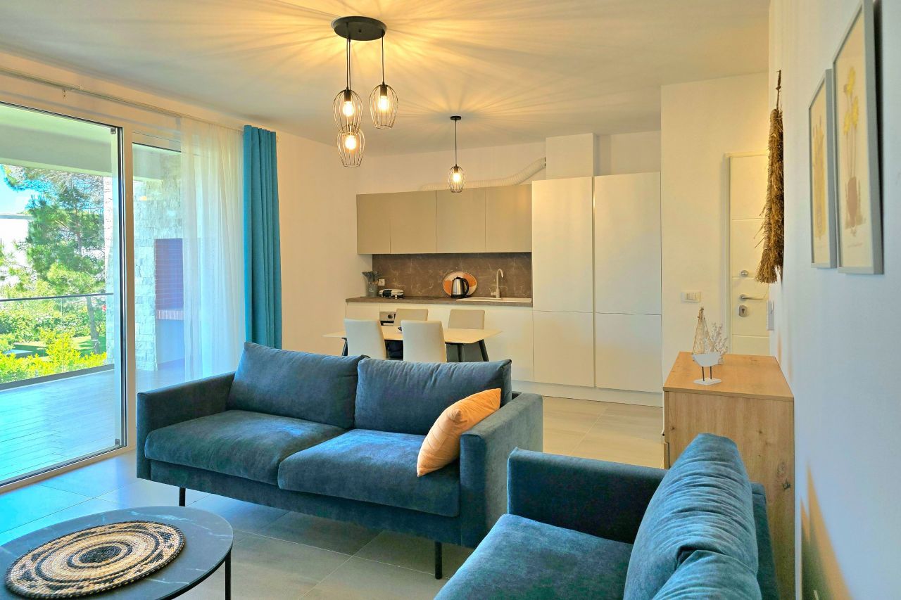 Two Bedroom Holiday Apartment In San Pietro Resort Lalzit Bay