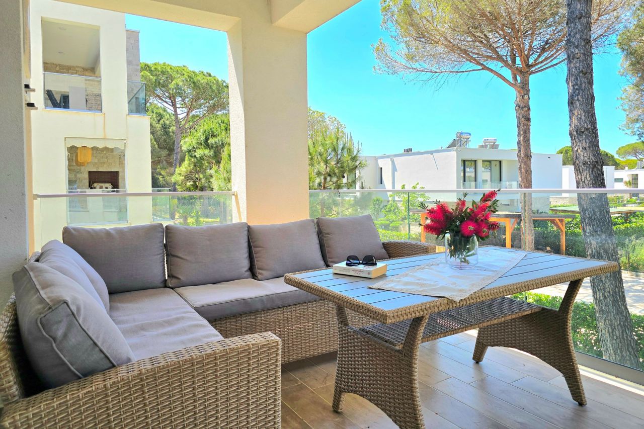 21 San Pietro Resort, 2015, Lalzit Bay