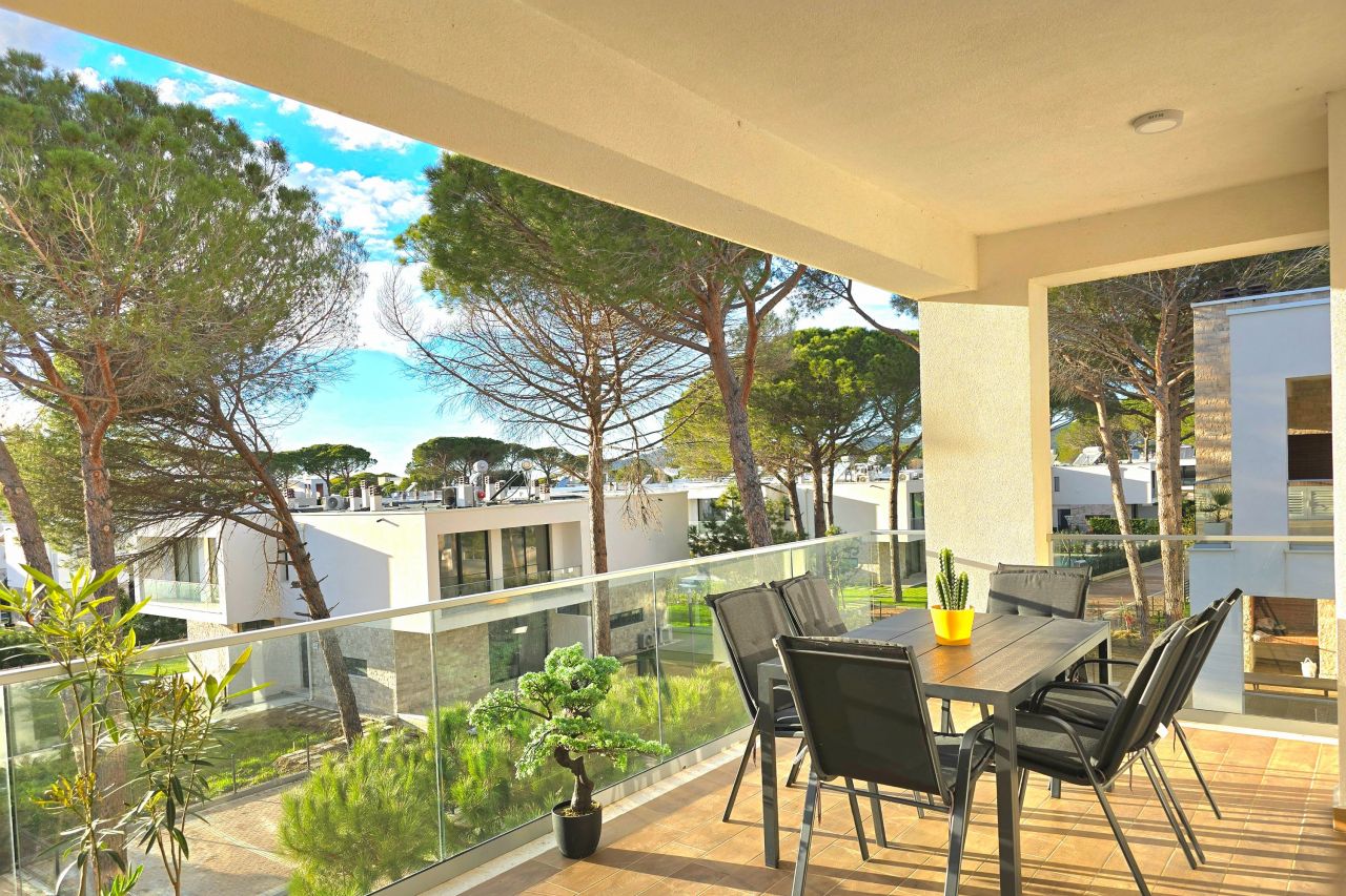 Holiday Apartment For Rent In San Pietro Resort Lalzit Bay