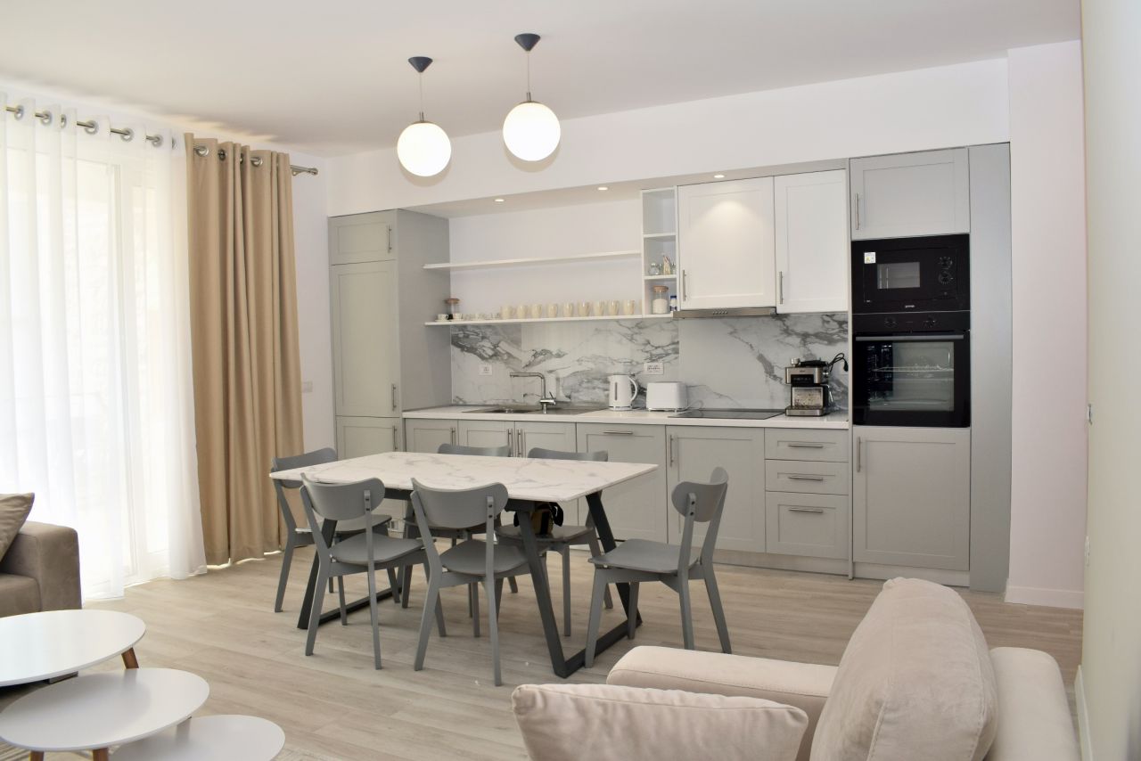 Appartamento in Affito con Due Camere da Letto a San Pietro Resort Baia di Lalzit