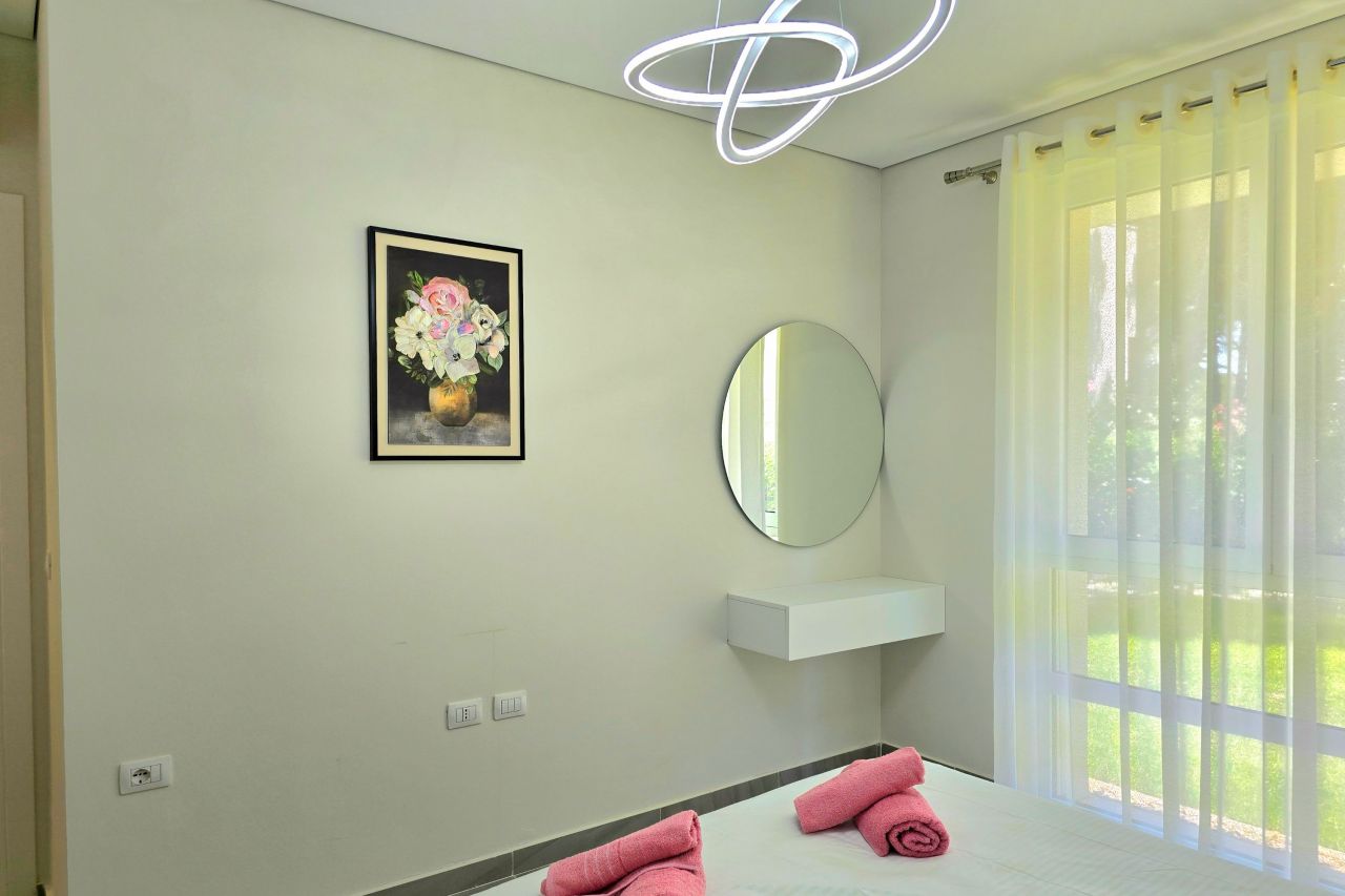 Kertes Nyaraló Apartman A San Pietro Üdülőben Lalzit Öböl