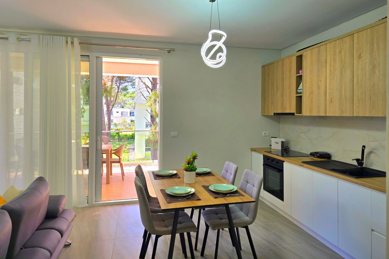 21 Lalzit Bay, Durres, Albania 2015