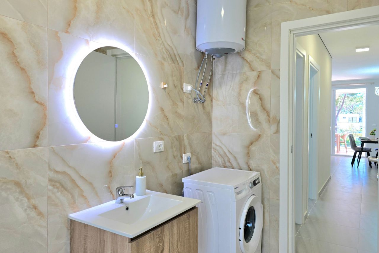 21 Lalzit Bay, Durres, Albania 2015