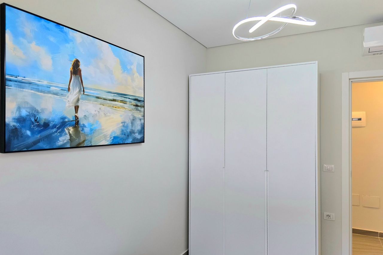 21 Lalzit Bay, 2015, Durres, Albania